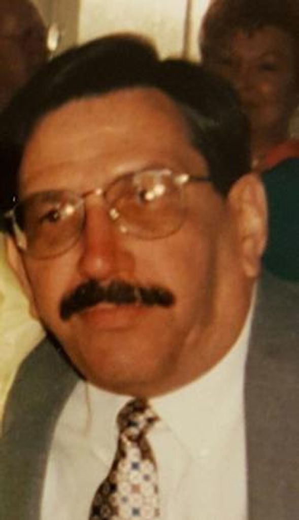 Daniel Queener