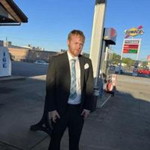Dylan James Frate Profile Photo
