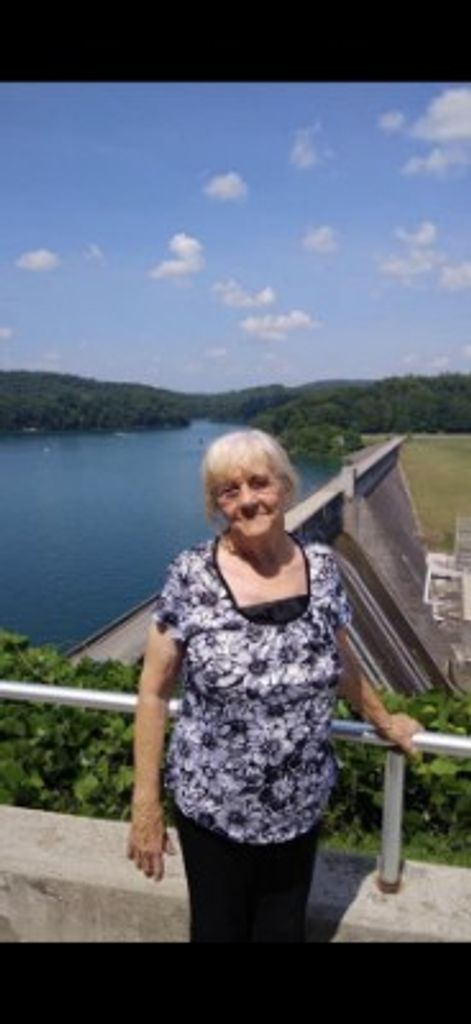 Opal Tharp Graves