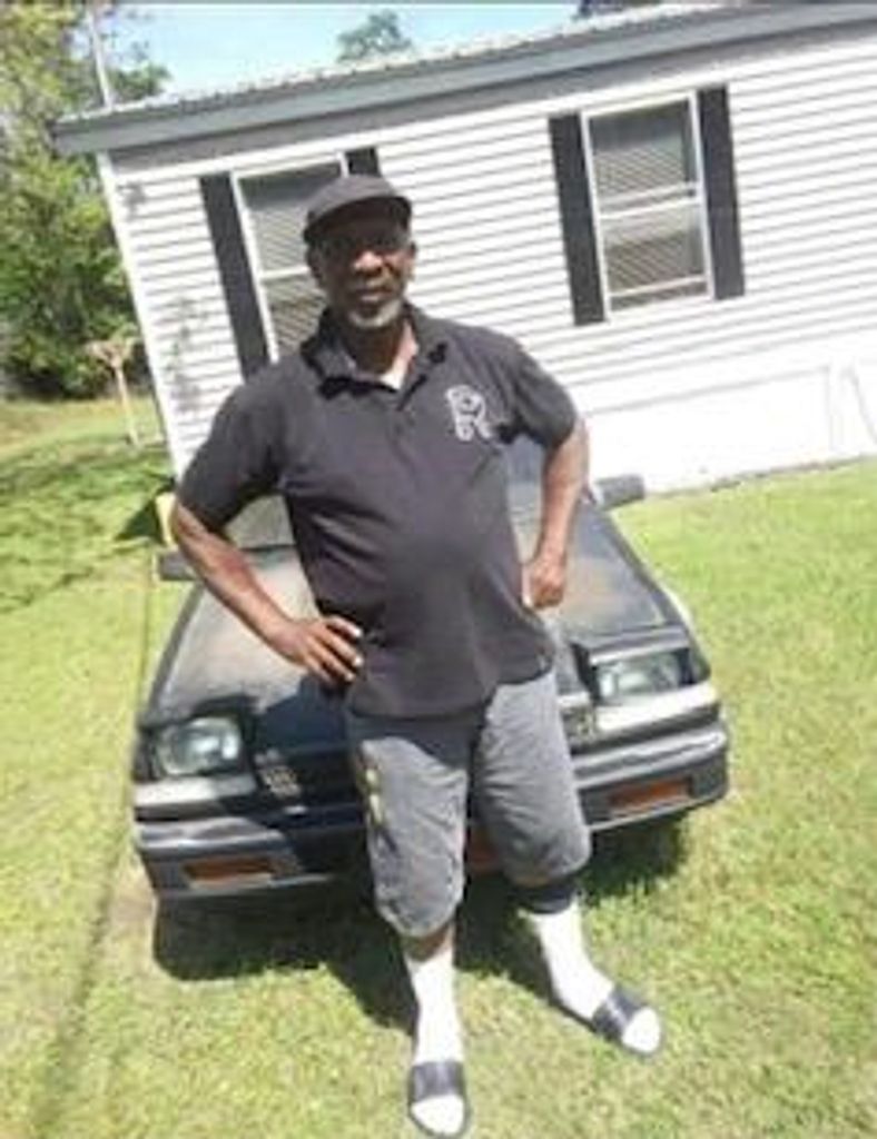 Wayne Jones Profile Photo