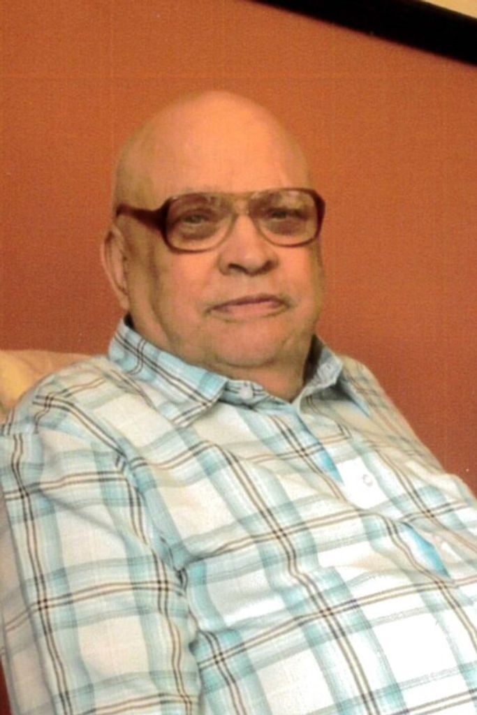 Freddie Macarthur Loy Profile Photo