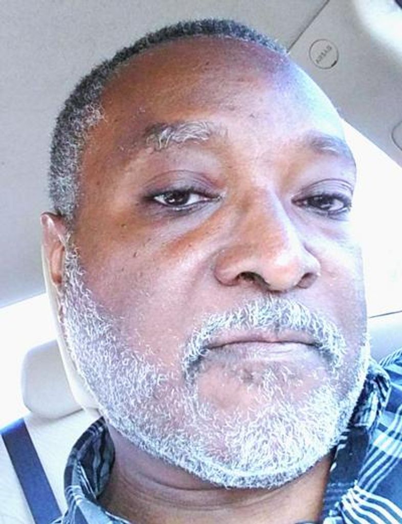 Michael Dwayne Dixson Profile Photo