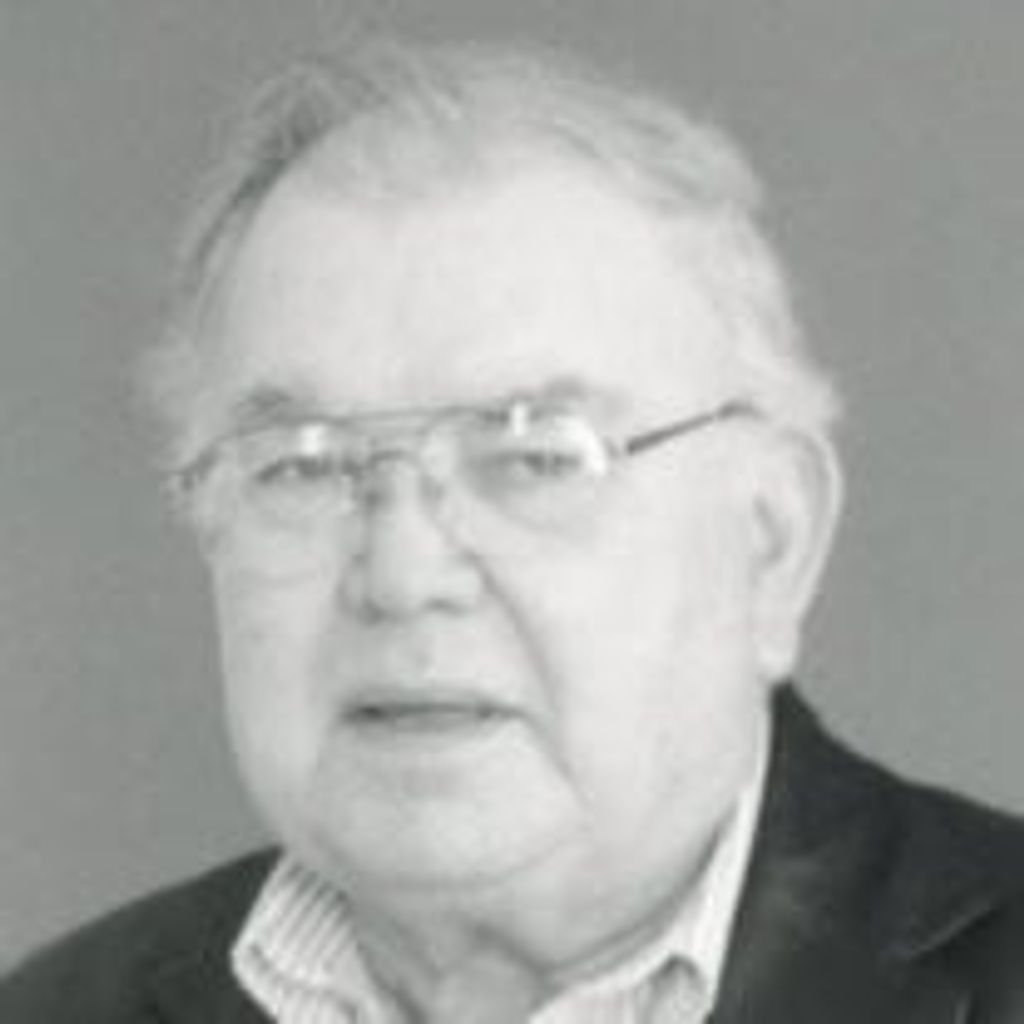 Mr. Marcus Mallard