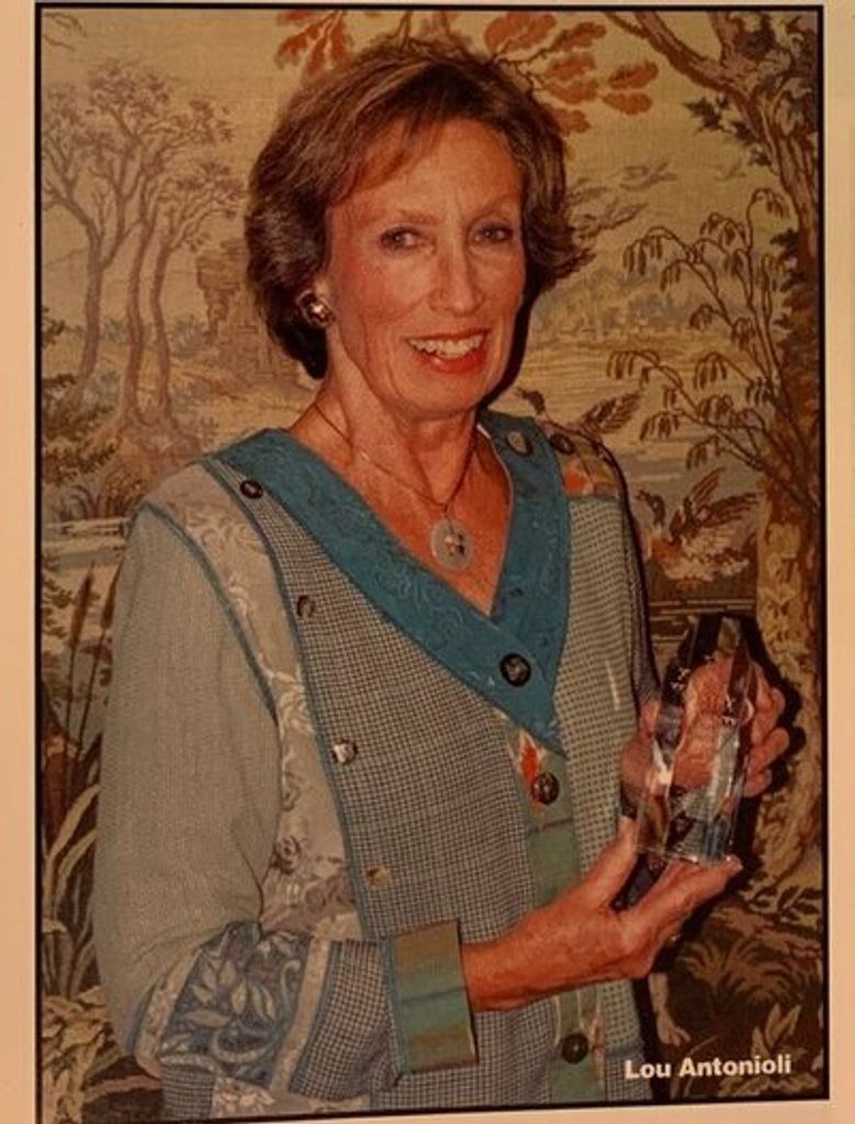 Elizabeth "Lou" Antonioli Profile Photo