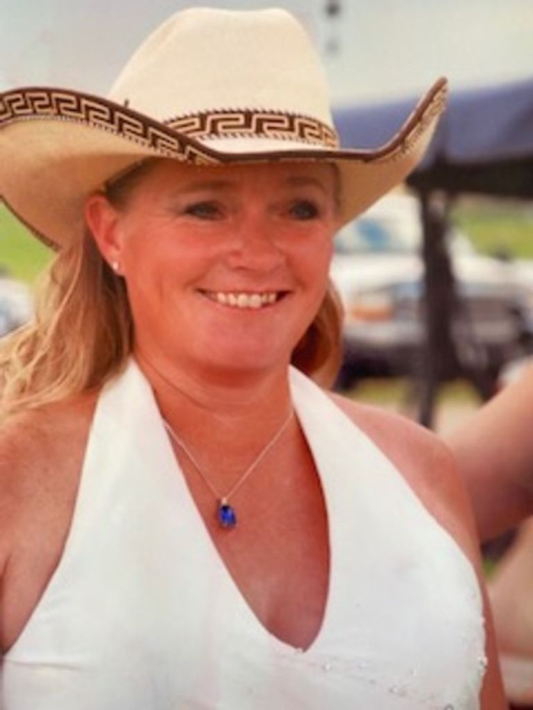 Kelli Anne Benson Profile Photo