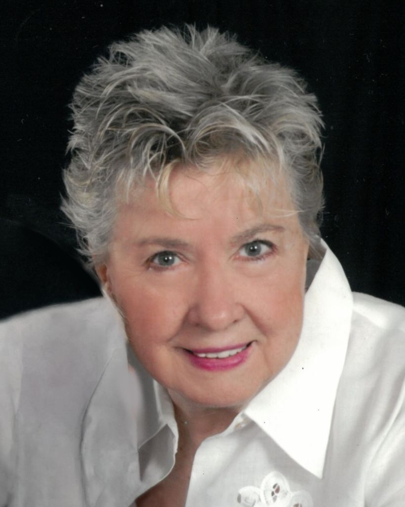 Dolores "Dee" Klawiter