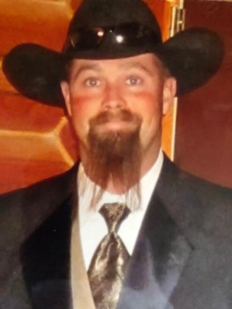 Tanner Ray Bussen