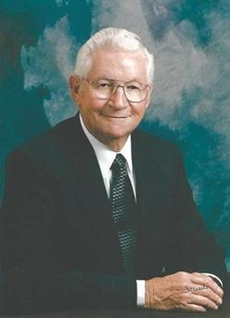 C. Max Lykins Profile Photo