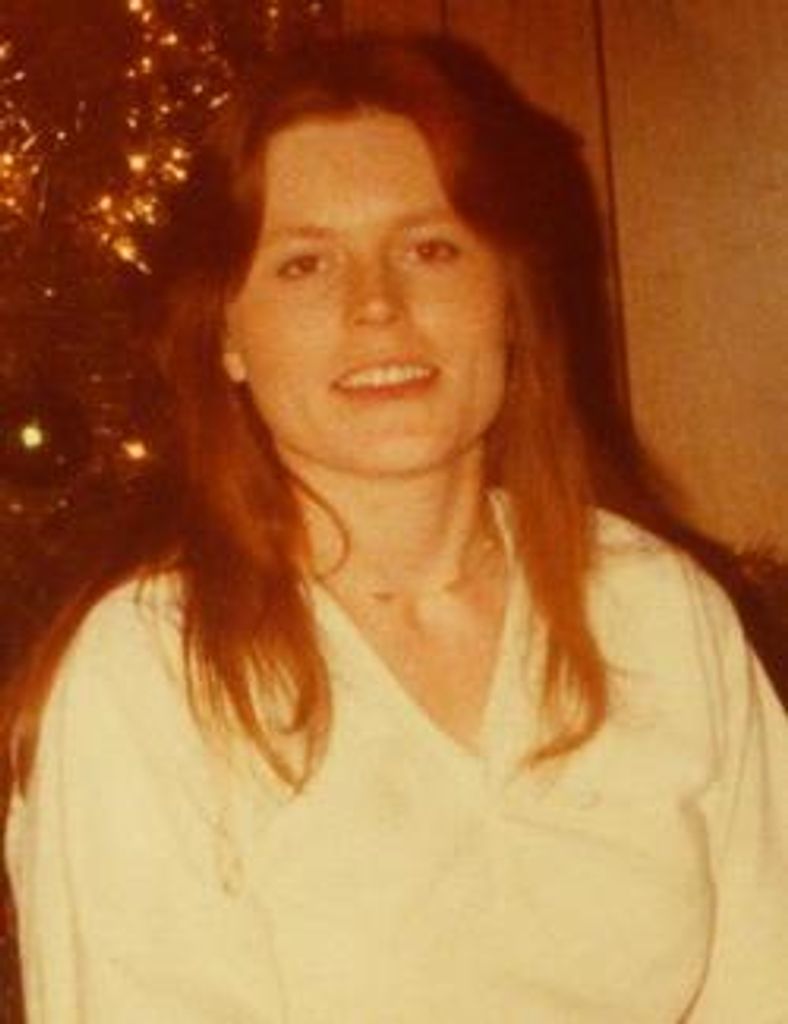 Carolee Lewis
