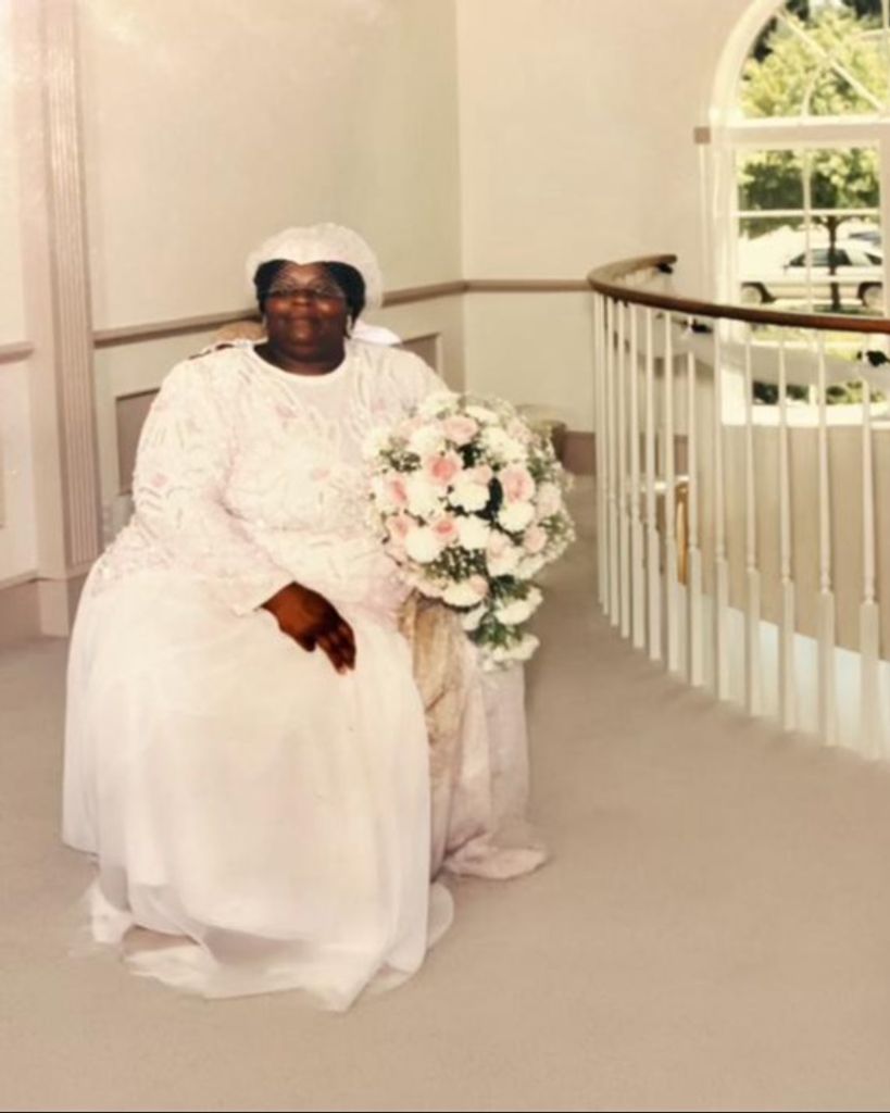 Evelyn Harrell Profile Photo