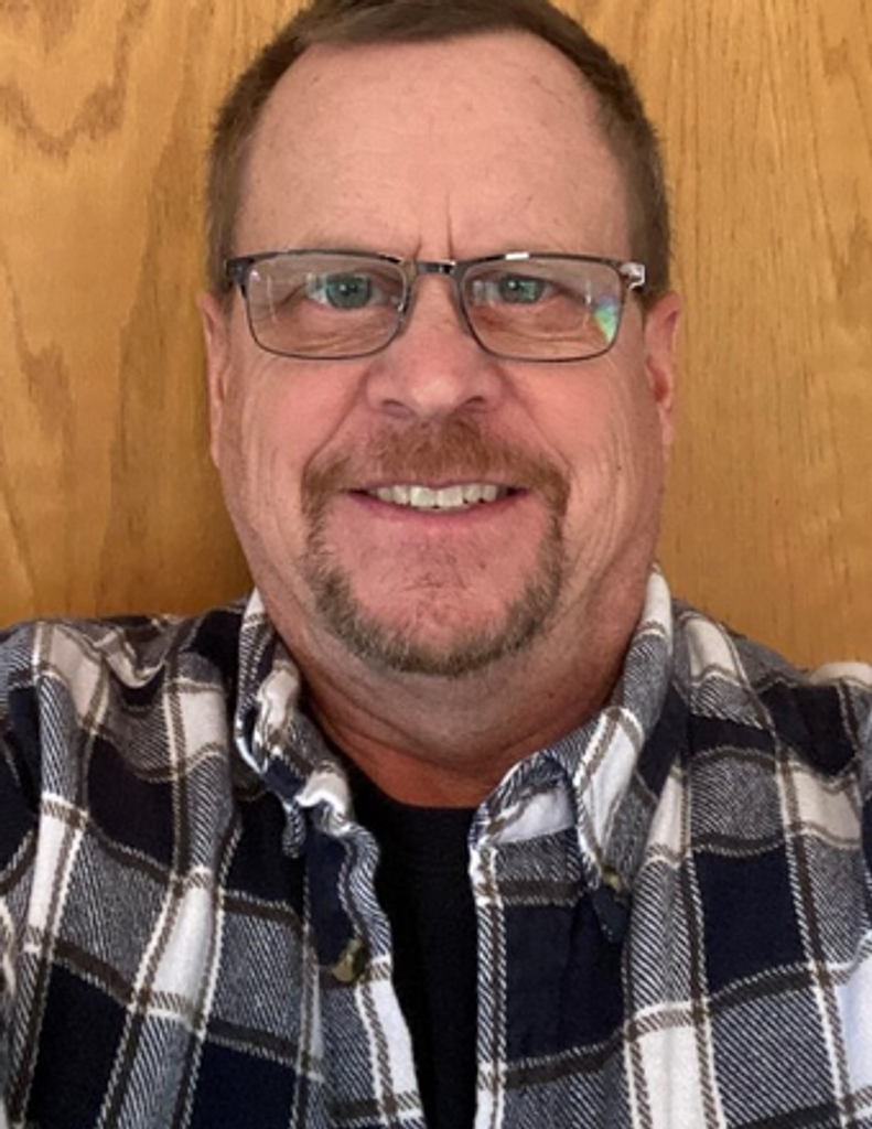 Robb David Maki Profile Photo