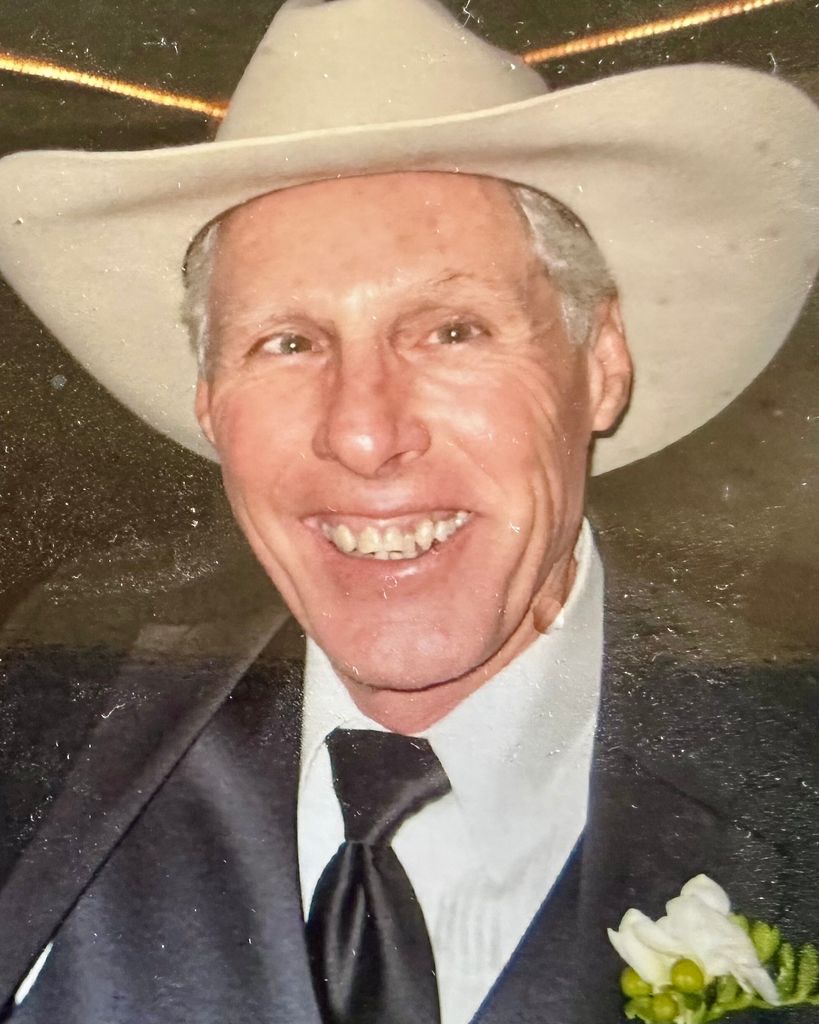Lowell Cox Profile Photo