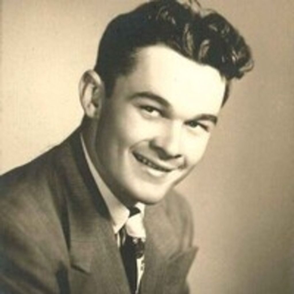 Gillan Dean Robinson Profile Photo
