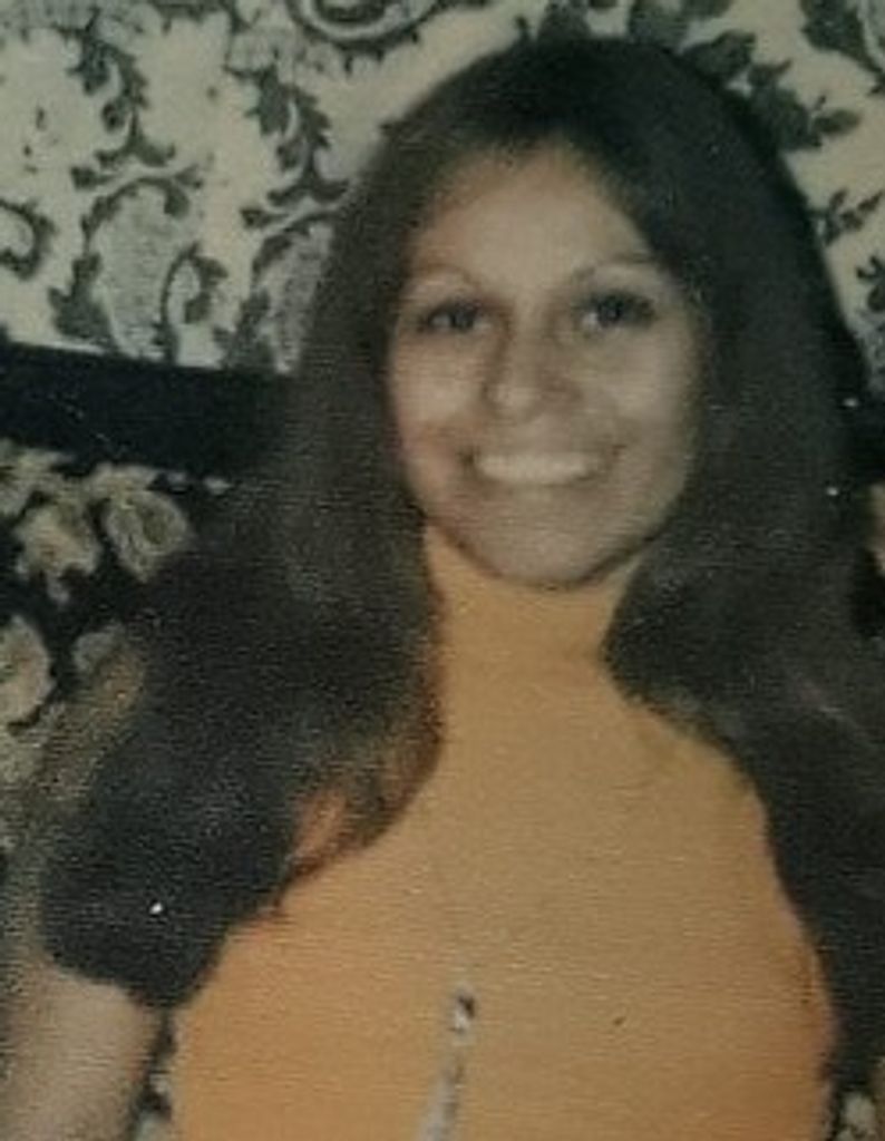 Esther M. Flores Profile Photo