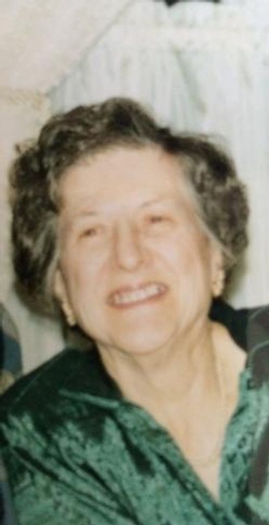 Madeline Pape Profile Photo