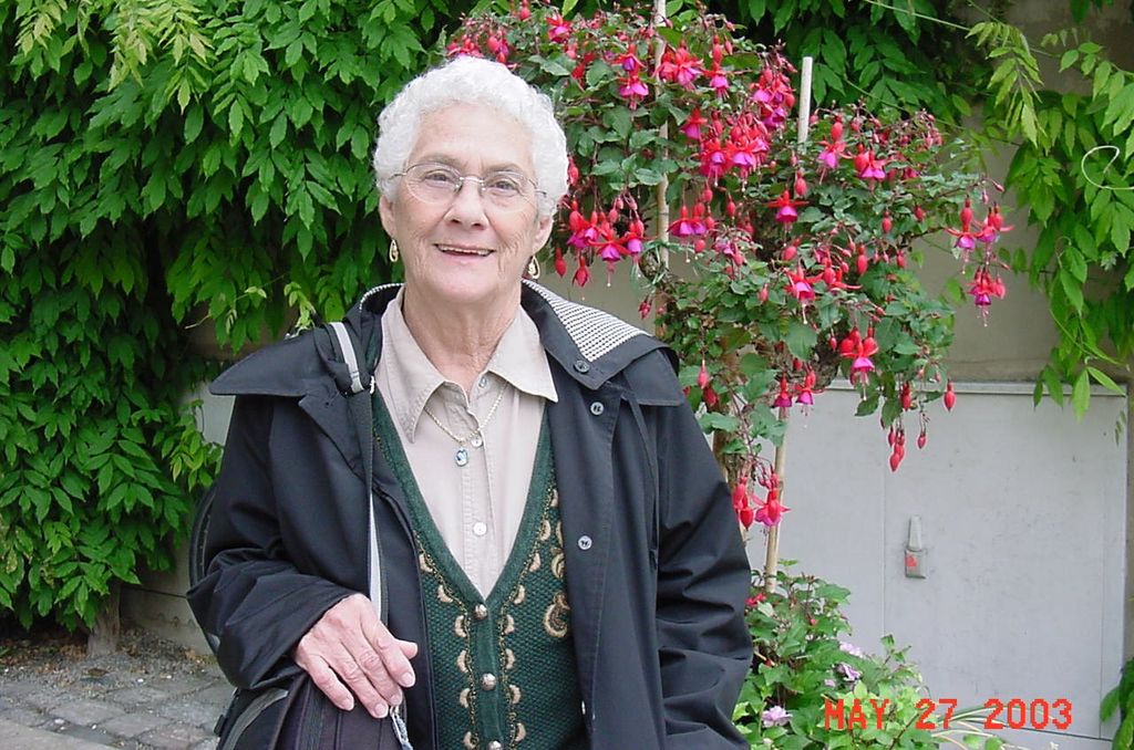 Lou Keeling Profile Photo
