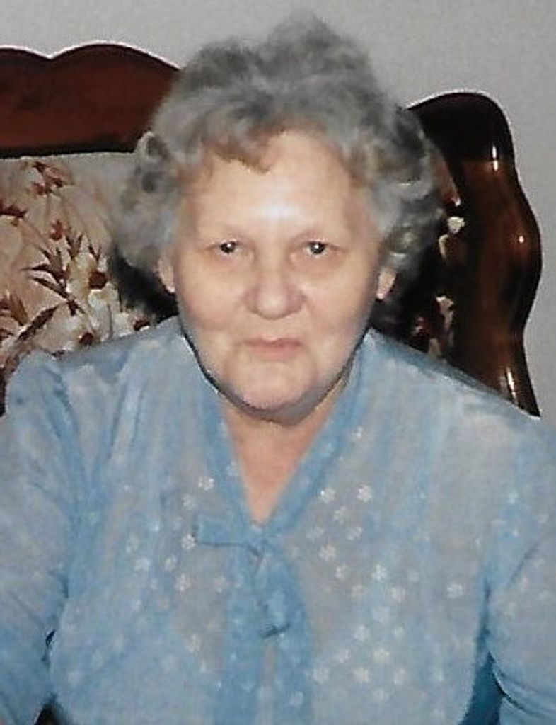 Vivia (Geary)  Casey