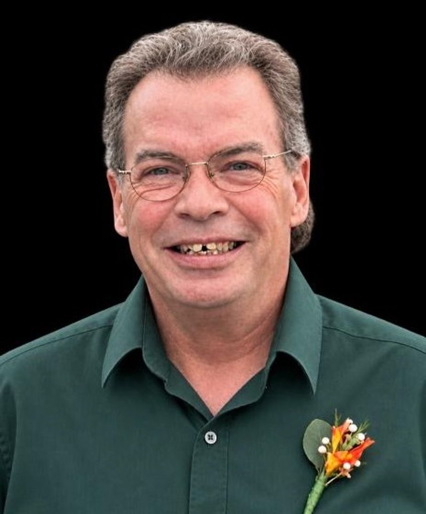 Daniel Gerard Griffin Profile Photo