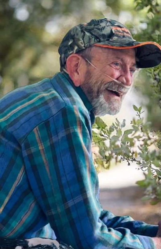 James "Jim Bob" Nesselhauf Profile Photo