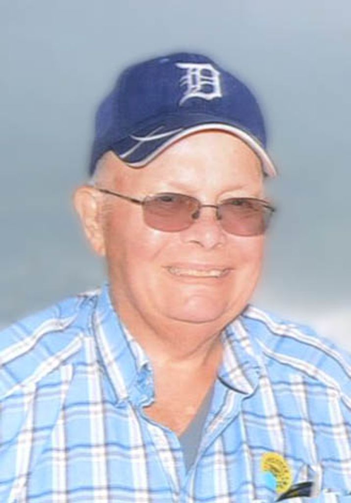 Lloyd Carl Degrandchamp