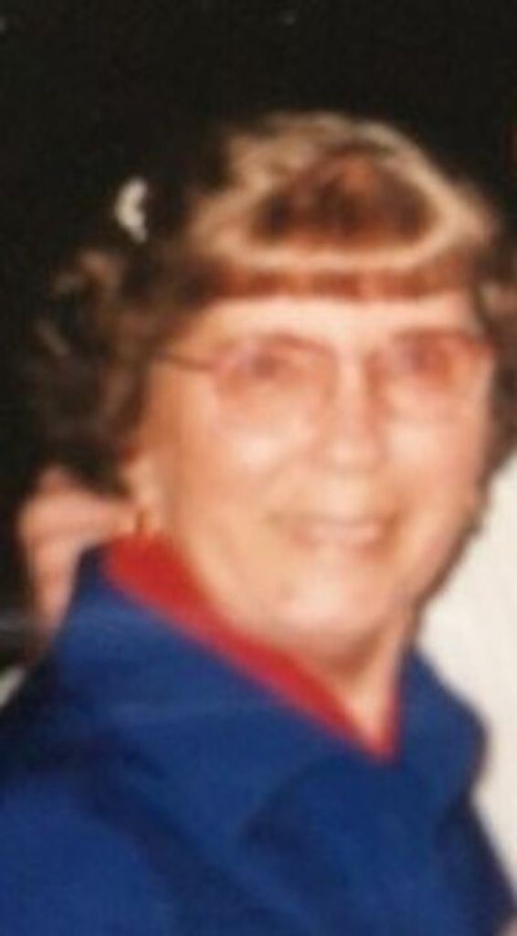 Lou Nell "Jackie" Belk
