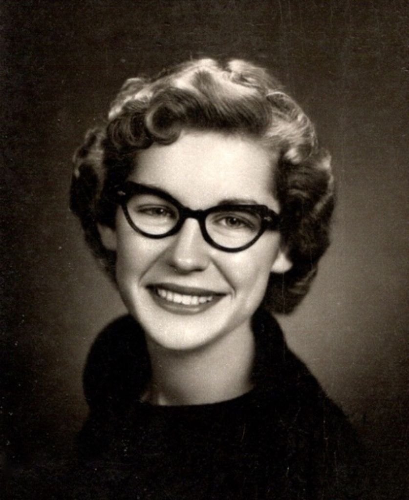 Carolyn Joye (Miller)  Dugan