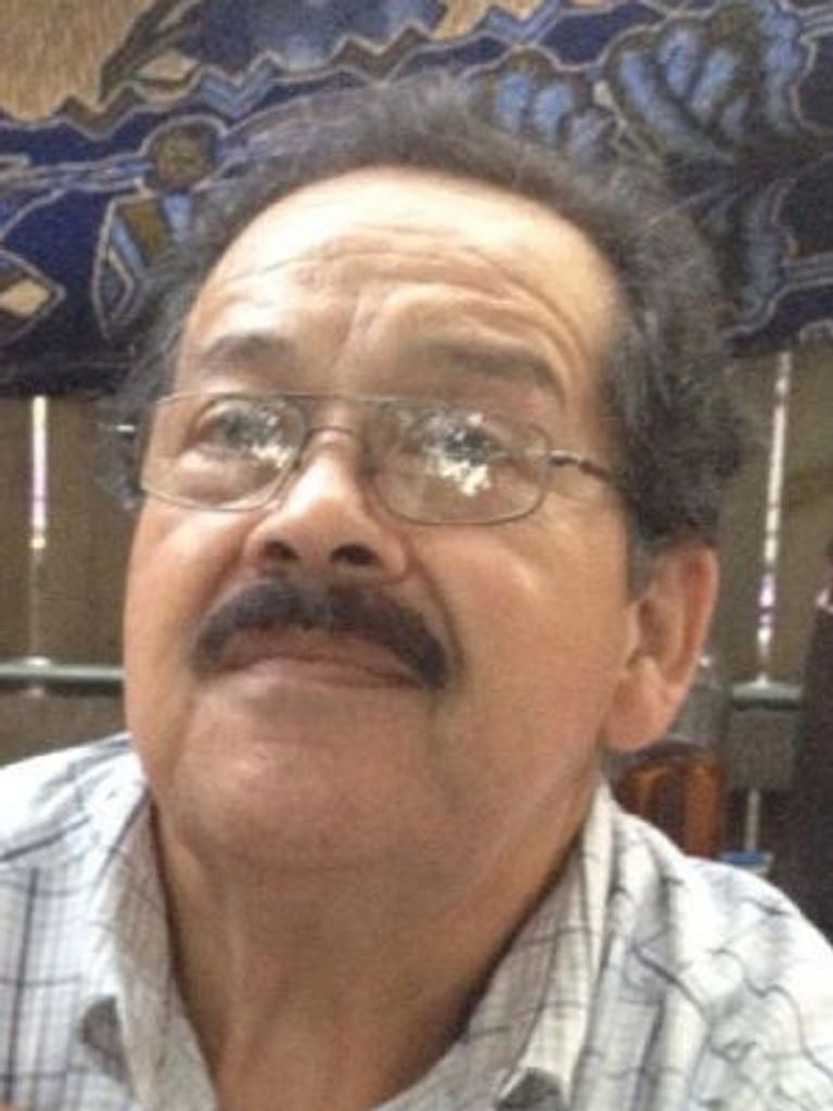 Lorenzo Villanueva Profile Photo