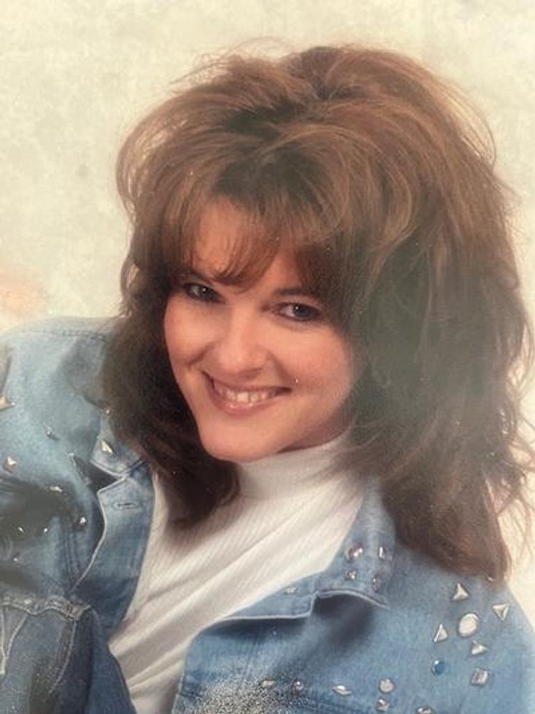 Elizabeth Dawn Oeder Profile Photo