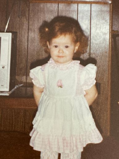 Holly Lynn Quigley photo gallery thumbnail 23 of 106