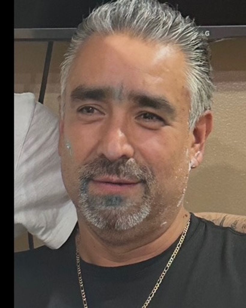 Salvador Nieto Profile Photo