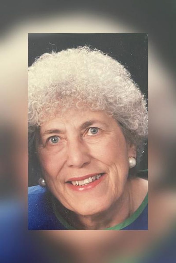 Maxine Klotzbach Profile Photo