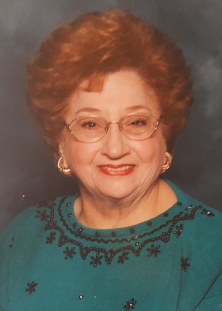 Caroline Conti Profile Photo