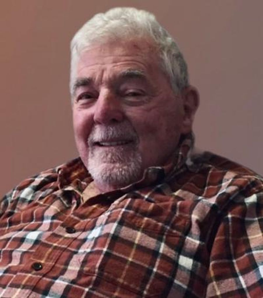 Robert Woods Fisher Profile Photo