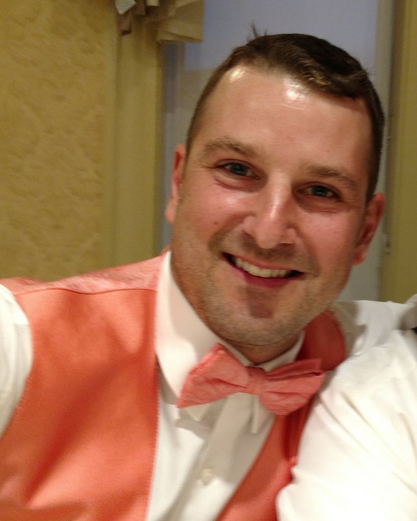 Garrett J. Davis Profile Photo