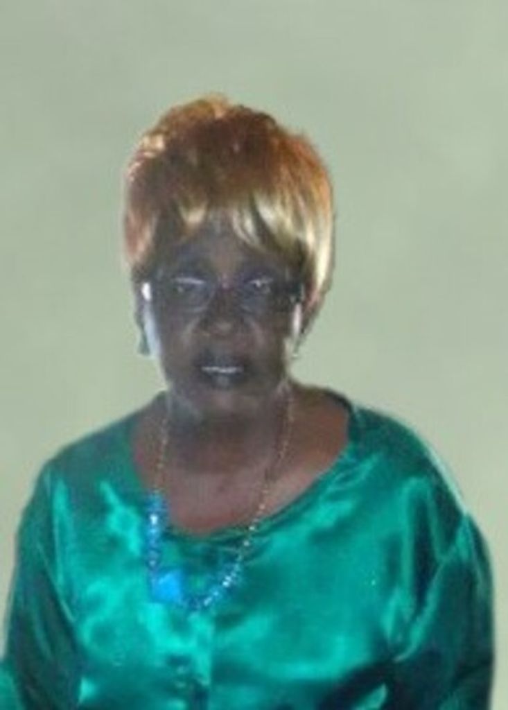 Minnie Pearl Louis Profile Photo