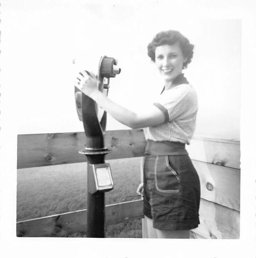 Betty Jean Burnett photo gallery thumbnail 44 of 184