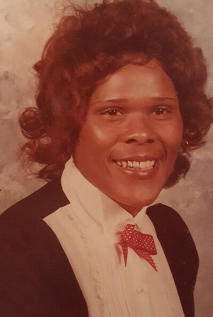 Barbara Edwards Profile Photo