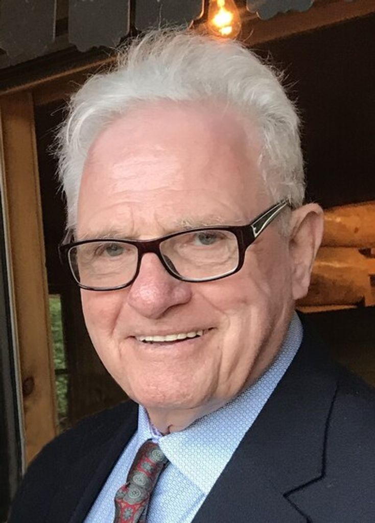 Daniel E. Mahoney Profile Photo
