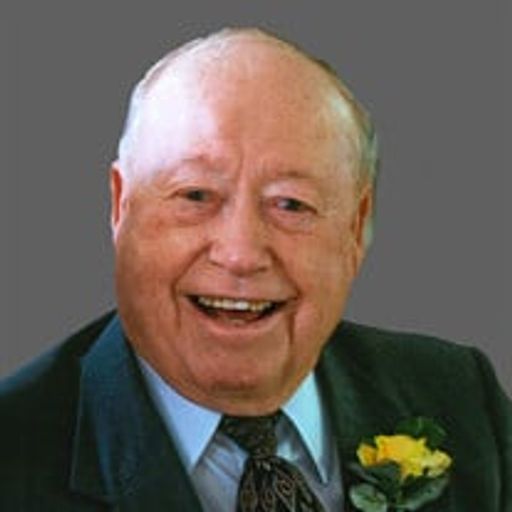 Estill Ray Criswell photo gallery thumbnail 1 of 23