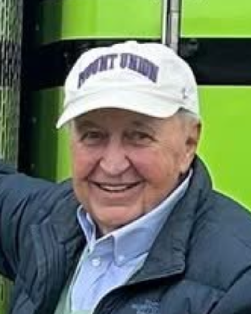 Bruce Earl Robb Profile Photo