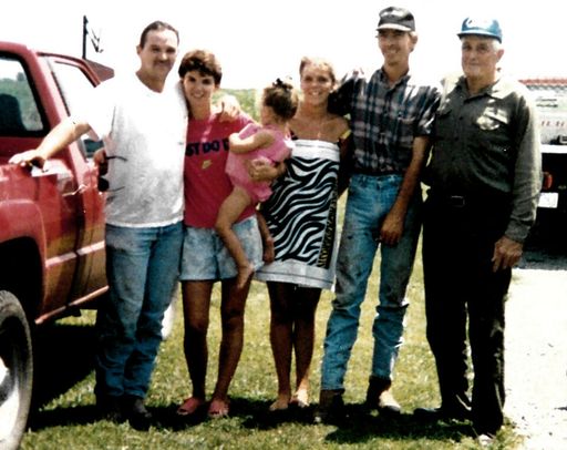 Tom D. East photo gallery thumbnail 82 of 183