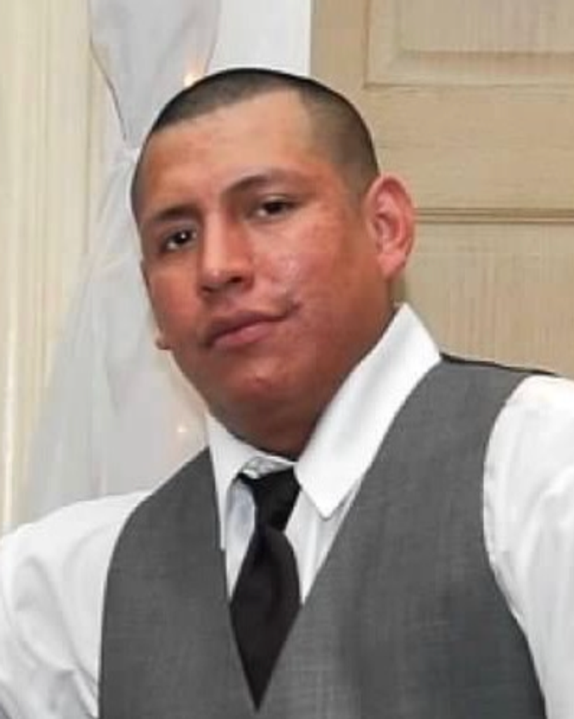 Christian Contreras Profile Photo