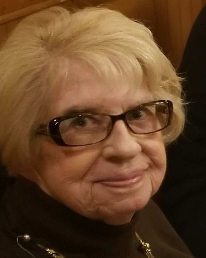 Julia Kaye Braithwaite Profile Photo