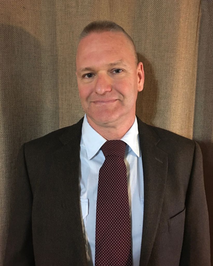 Matthew Richardson Warren Profile Photo