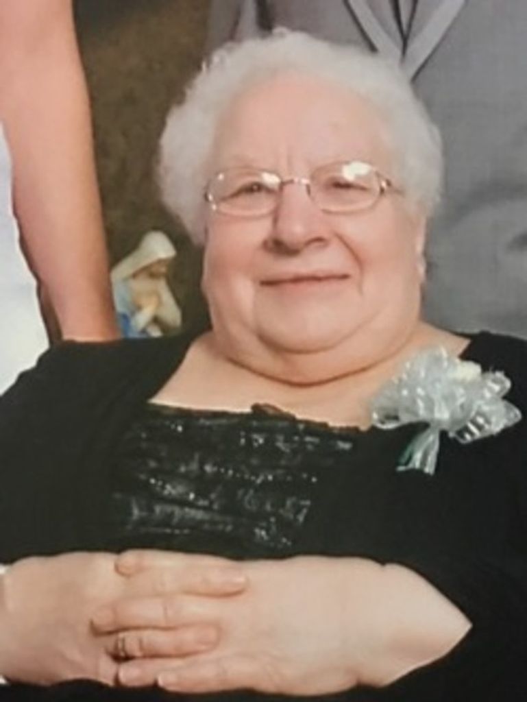 Annamae Berry-Russell Profile Photo