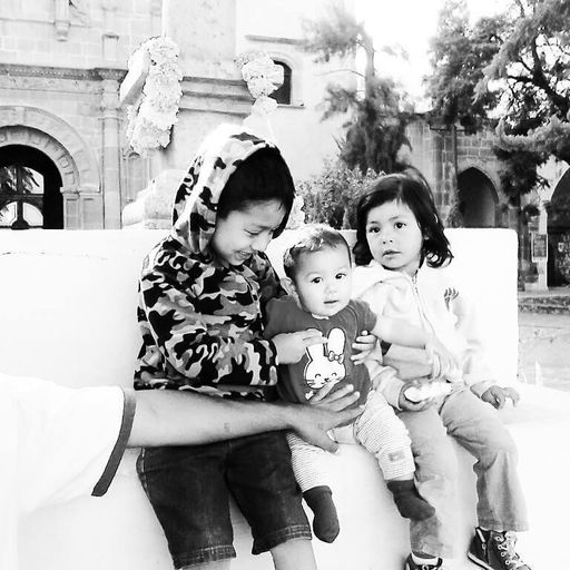Jose Caudillo photo gallery thumbnail 8 of 111