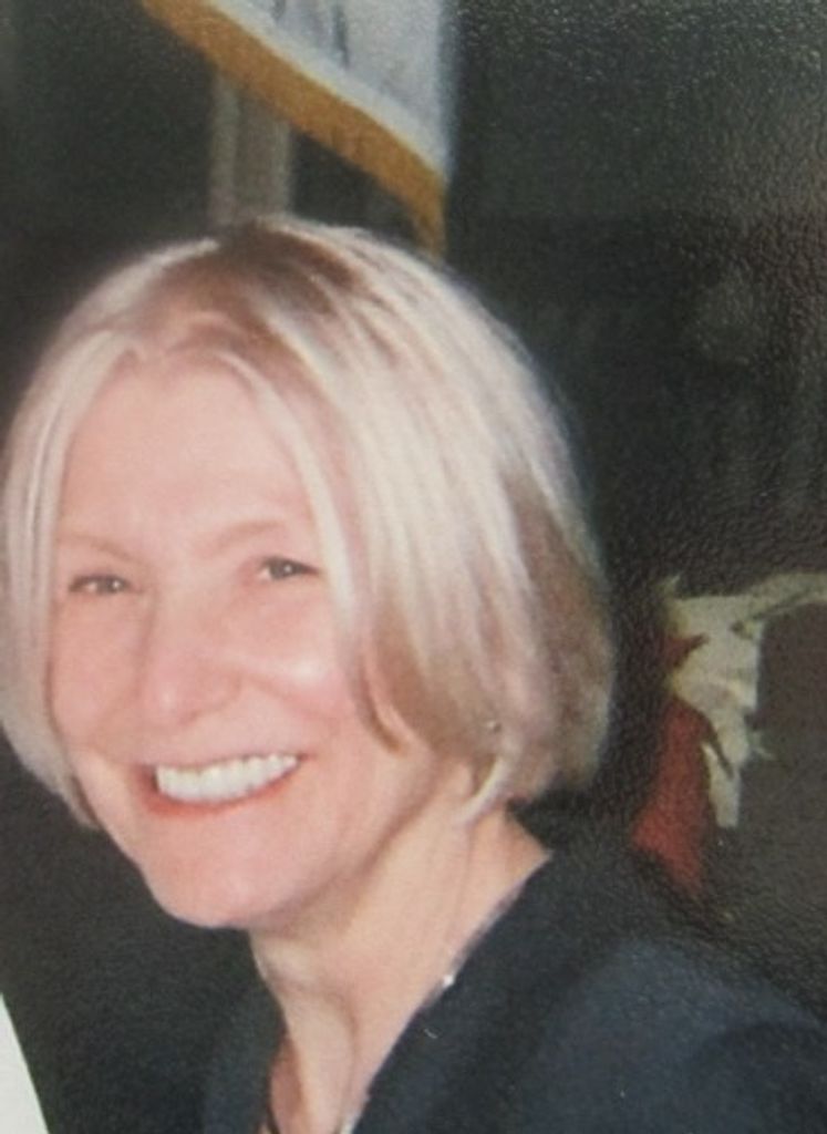 Elizabeth Palmer Profile Photo