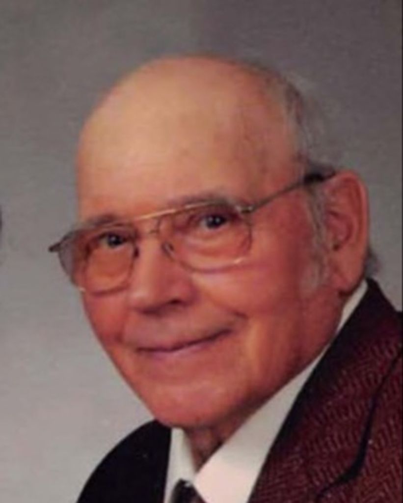 Lindsay E. Houck