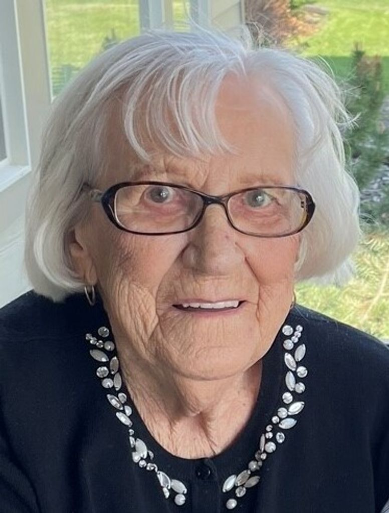 Elsie Chestolowski Profile Photo