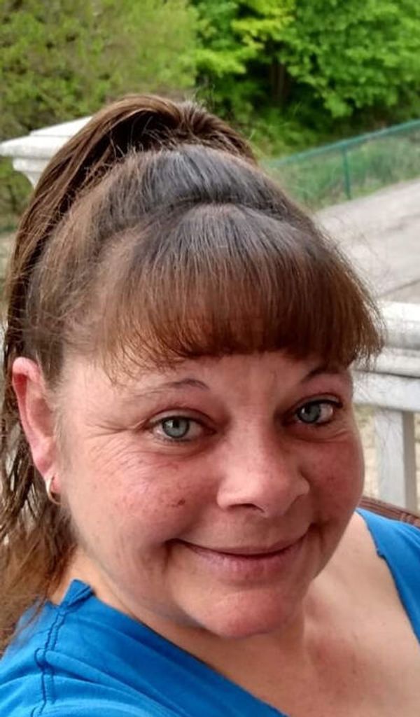 Lori Ann Cioe Profile Photo